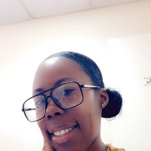 Meet your Posher, Janisha